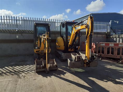 mini digger edinburgh|micro digger hire edinburgh.